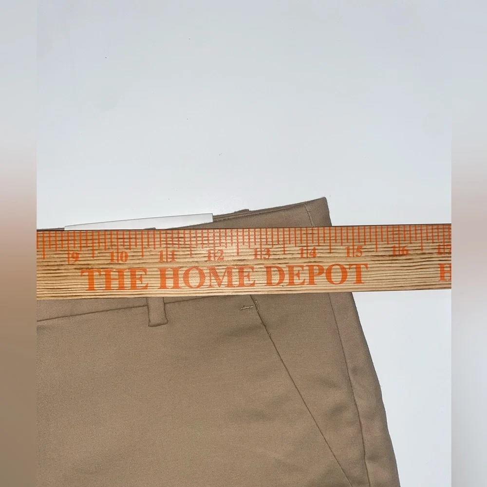 NWT LOFT Tan‎ The Riviera short Women's Bermudas Shorts